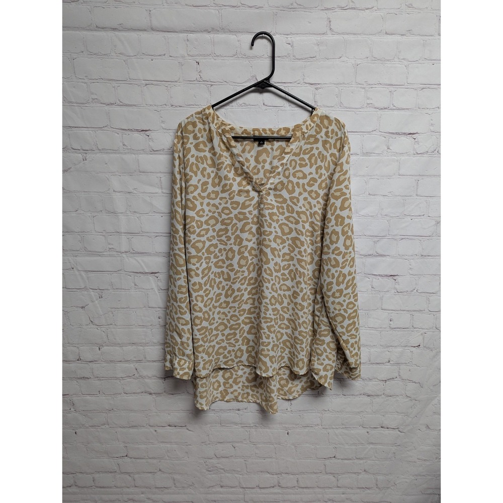 Torrid Leopard Print Lightweight Blouse V-neck Flowy Women's 2X VGUC 319